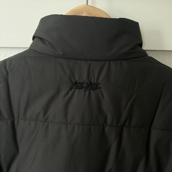 Yee Yee Men’s Medium Black Puffer Quilted Jacket Full Zip Insulated - Picture 5 of 7